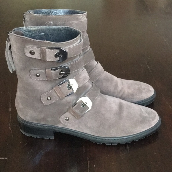 Stuart Weitzman Jitterbug Buckled Suede boots - Picture 2 of 7